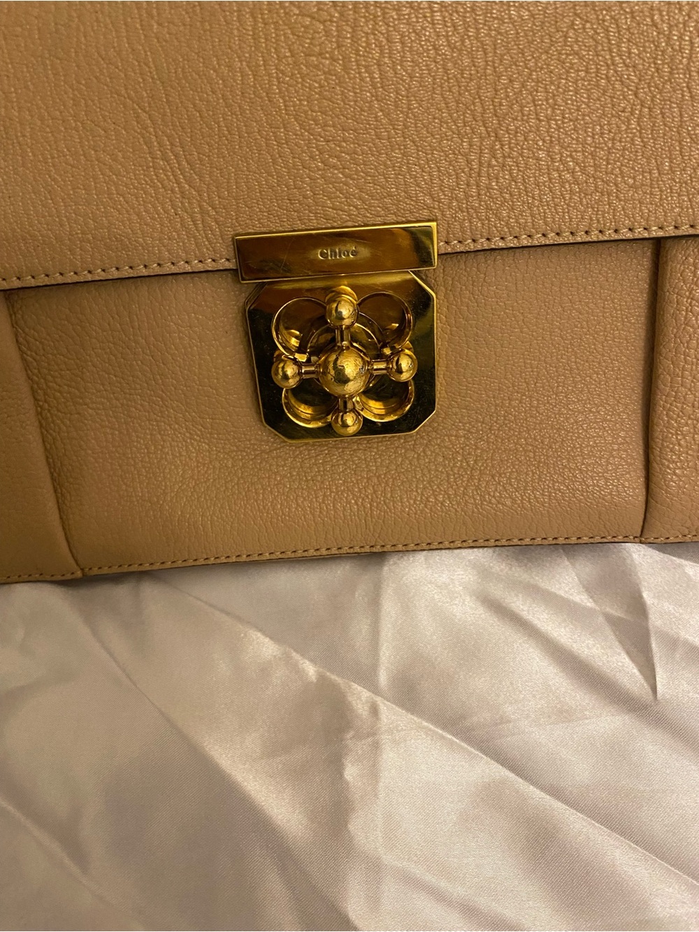 Chloe Elsie Shoulder Bag - Picture 2 of 11